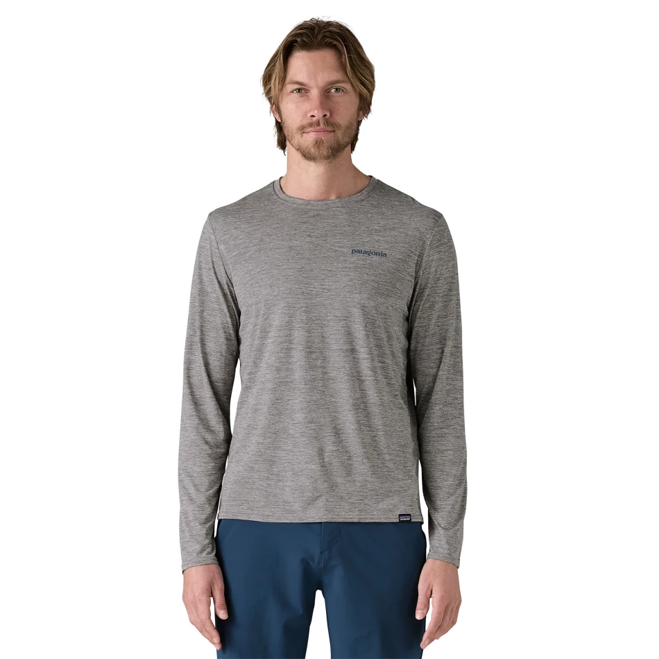 M's Long-Sleeved Capilene Cool Daily Graphic Shirt - Waters, kolor: BLAF - Boardshort Logo Abalone Blue Feather Grey