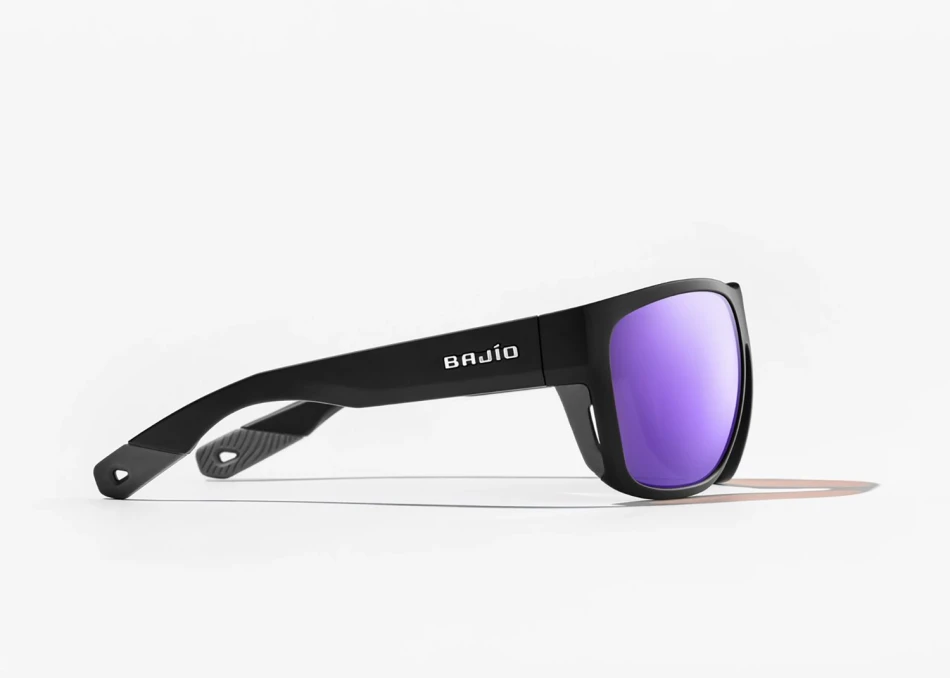 Las Rocas Black Matte Violet Mirror PC