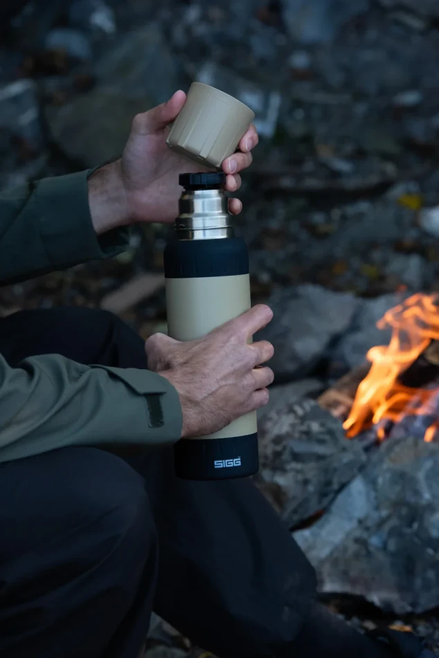 SIGG Alpine Star 1 L, kolor: Caramel Sand