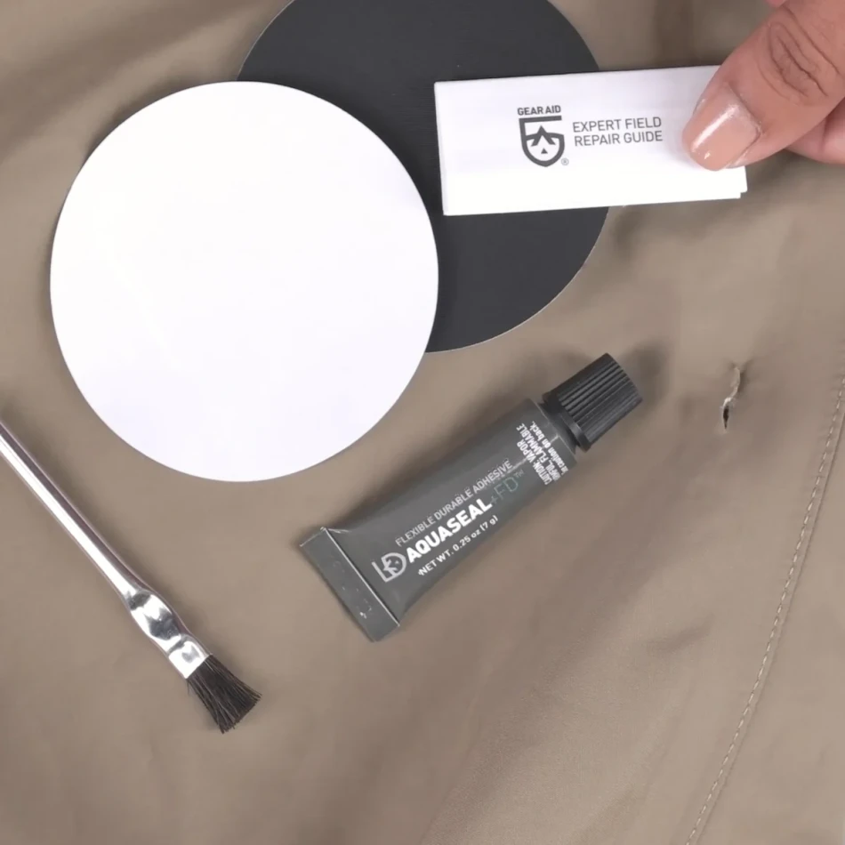Gear_Aid_Repair_Kit_02.webp
