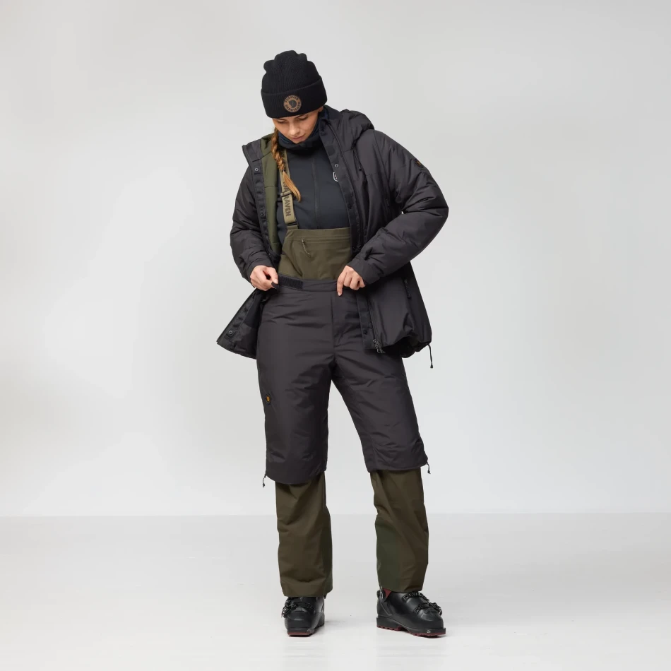 Fjallraven Bergtagen 60 Insulation Shorts, kolor: 550 - Black