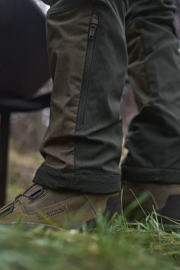 Harkila Ragnar Trousers, kolor: Jet Set/Shadow Grey