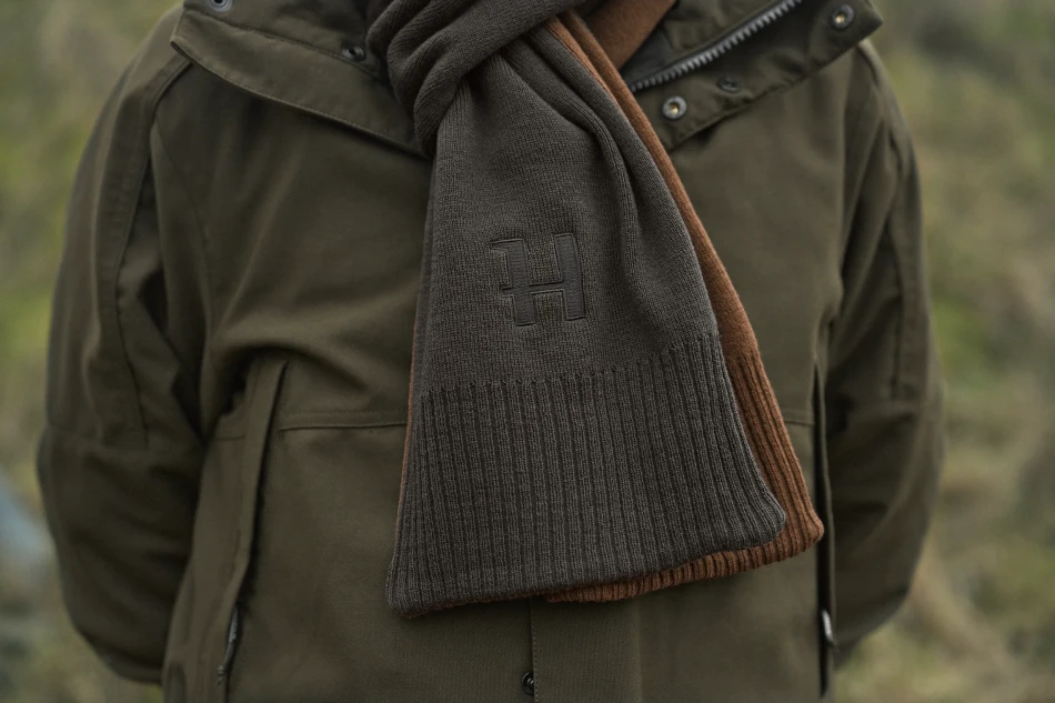 Harkila Reversible Scarf, kolor: Shadow Brown/Rustique Clay