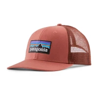 P-6 Logo Trucker Hat, kolor: Potters Red