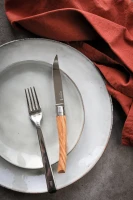 Opinel Table Chic Olive Wood Set