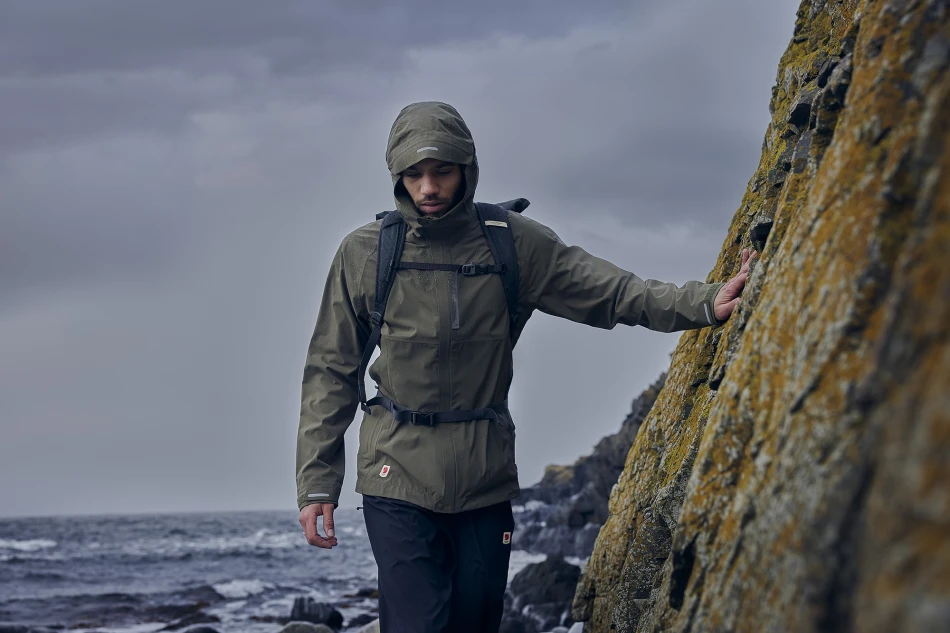 Fjallraven High Coast Hydratic Trail Jacket