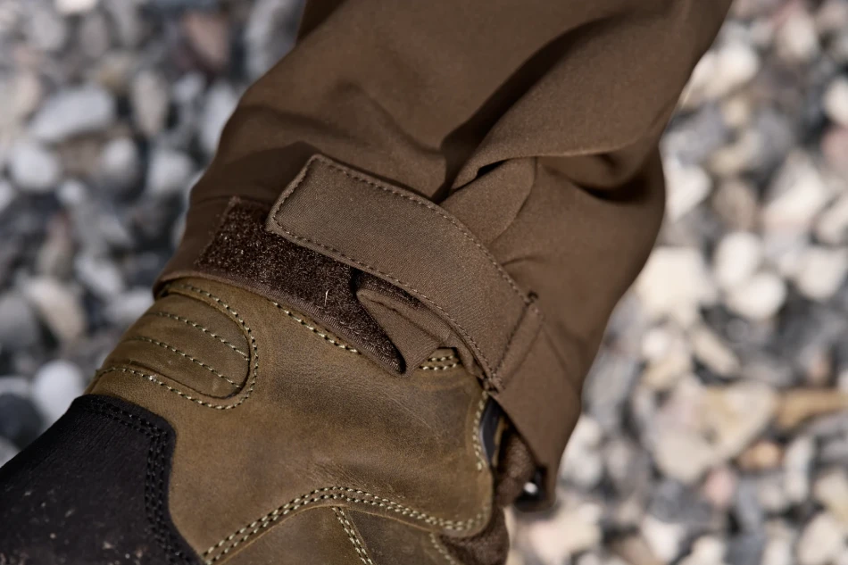 Harkila Scandinavian Trousers, kolor: Dark Earth/Slate Brown