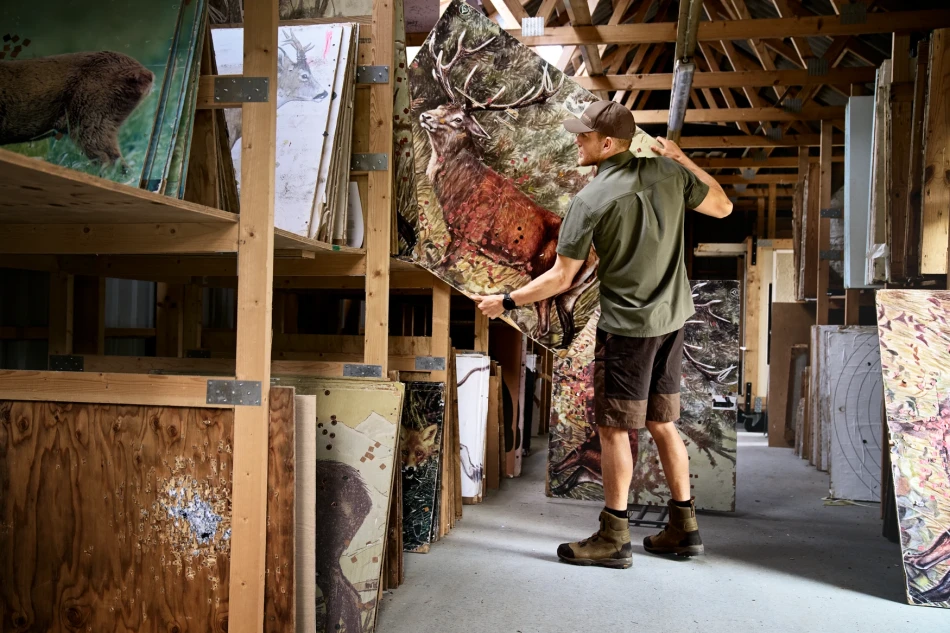 Harkila Fjell Shorts, kolor: Dark Earth/Shadow Brown