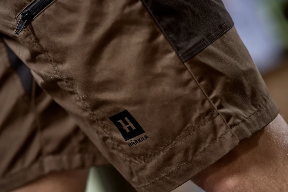 Harkila Fjell Shorts, kolor: Dark Earth/Shadow Brown