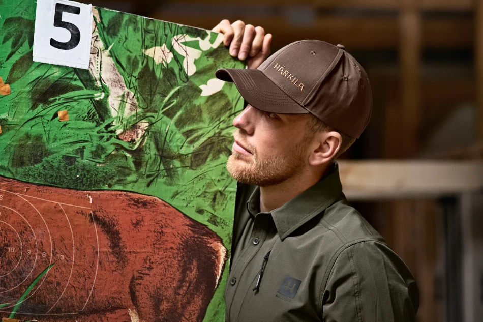 harkila_fjall_cap_DarkEarth.webp