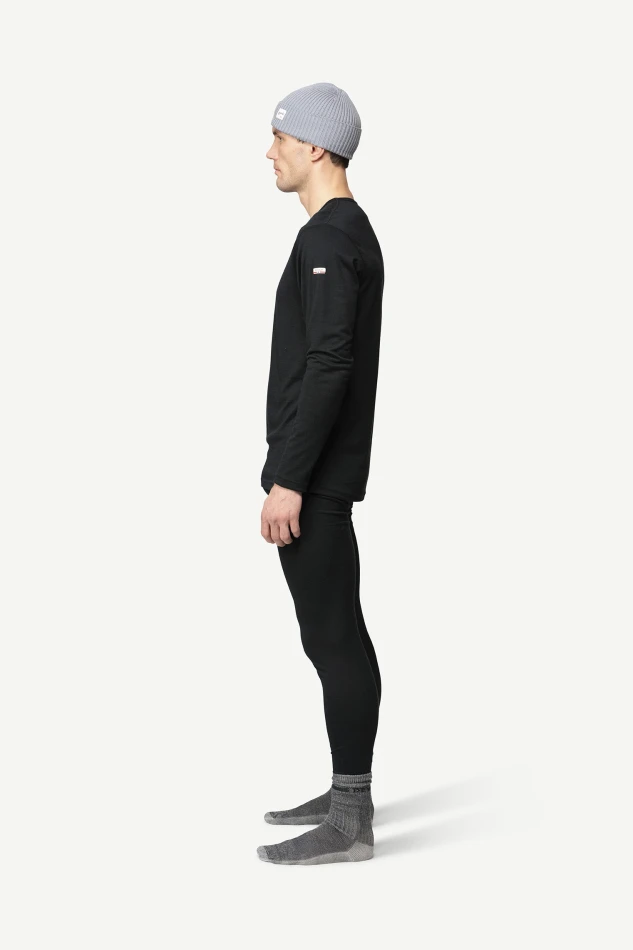 Devold Breeze Plus Merino 200 Shirt MAN, kolor: Black - prezentacja na modelu - bok