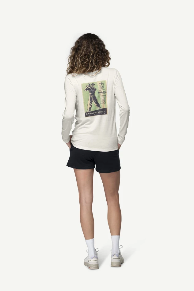 Devold Premium Woodworker LS WMN, kolor: White - prezentacja na modelce - tył