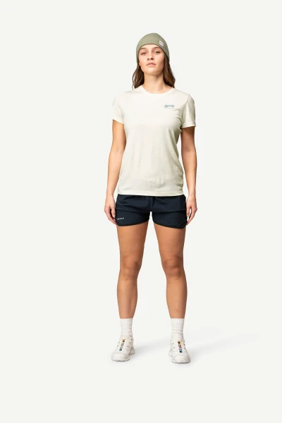 Devold Premium Sailor Tee WMN, kolor: White - prezentacja na modelce - przód