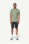 Devold Premium Woodworker Tee MAN, kolor: Fog - prezentacja na modelu - przód