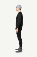 Devold Duo Active Merino 205 Shirt MAN, kolor: Black - prezentacja na modelu - bok