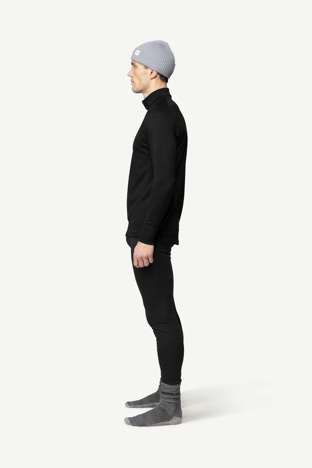 Devold Duo Active Merino 205 Z. Neck MAN, kolor: Black - prezentacja na modelu - bok
