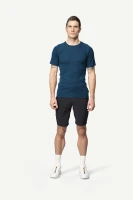 Devold Lauparen Merino 190 Base Tee MAN, kolor: Flood - prezentacja na modelu - przód