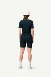 Devold Lauparen Merino 190 Base Tee WMN, kolor: Ink - prezentacja na modelce - tył