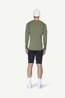 Devold Lauparen Merino 190 Base Shirt MAN, kolor: Lichen - prezentacja na modelu - tył
