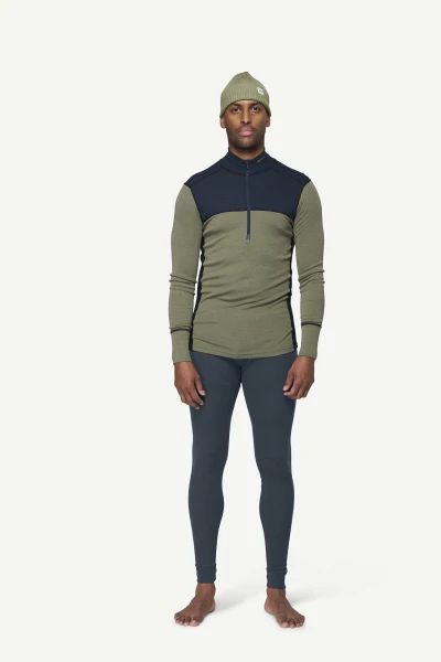Devold Lauparen Merino 190 Zip Neck MAN - prezentacja na modelu - przód