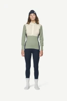 Devold Lauparen Merino 190 Zip Neck WMN - prezentacja na modelce - przód