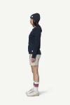 Devold Archive Henley LS, kolor: Ink - prezentacja na modelce - bok