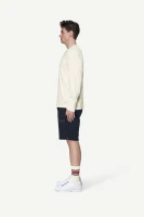 Devold Archive Henley LS, kolor: White - prezentacja na modelu - bok