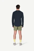 Devold Endurance Merino Crew MAN, kolor: Ink - prezentacja na modelu - tył