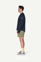 Devold Endurance Merino Crew MAN, kolor: Ink - prezentacja na modelu - bok