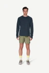 Devold Endurance Merino Crew MAN, kolor: Ink - prezentacja na modelu - przód