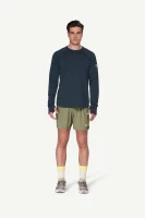 Devold Endurance Merino Crew MAN, kolor: Ink - prezentacja na modelu - przód