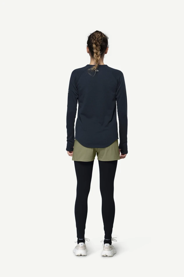Devold Endurance Merino Crew WMN, kolor: Ink - prezentacja na modelce - tył