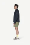 Devold Endurance Merino Zip MAN, kolor: Ink - prezentacja na modelu - bok