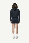 Devold Everyday Hoodie WMN, kolor: Ink - prezentacja na modelce - tył