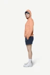 Devold Everyday Hoodie WMN, kolor: Sunrise - prezentacja na modelce - bok