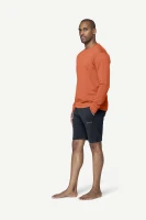 Devold Everyday Crew MAN, kolor: Brick - prezentacja na modelu