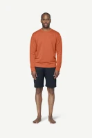 Devold Everyday Crew MAN, kolor: Brick - prezentacja na modelu - przód