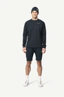 Devold Everyday Crew MAN, kolor: Ink - prezentacja na modelu - przód