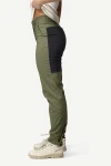 Devold Heroy Merino Pants WMN, kolor: Fog - prezentacja na modelce - bok