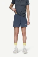 Devold Endurance Merino Shorts WMN, kolor: Night - prezentacja na modelce - przód