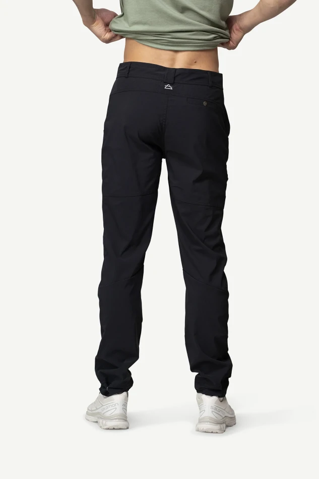 Devold Heroy Merino Pants MAN, kolor: Caviar - prezentacja na modelu - tył
