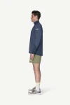 Devold Endurance Merino Cover Zip MAN, kolor: Night - prezentacja na modelu - bok