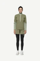 Devold Endurance Merino Cover Zip WMN, kolor: Lichen - prezentacja na modelce - przód