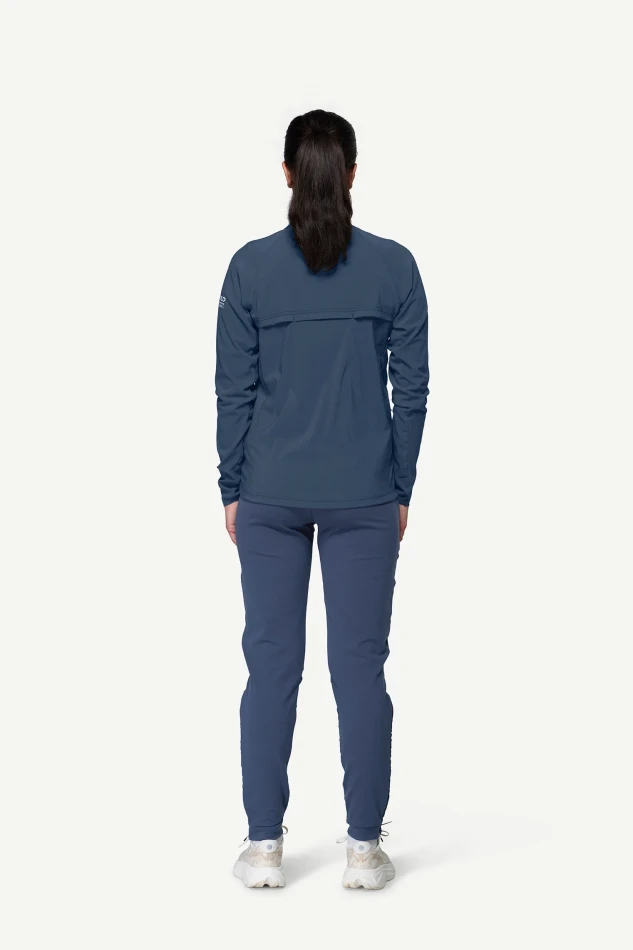 Devold Endurance Merino Jacket WMN, kolor: Night - prezentacja na modelce - tył