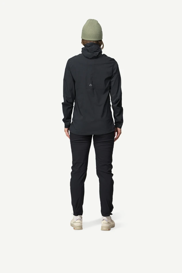 Devold Heroy Merino Jacket WMN, kolor: Caviar - prezentacja na modelce - tył