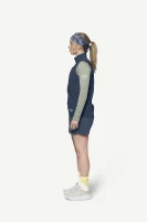 Devold Endurance Merino Vest WMN, kolor: Night - prezentacja na modelce - bok
