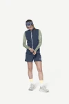 Devold Endurance Merino Vest WMN, kolor: Night - prezentacja na modelce