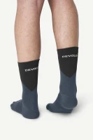 Devold Endurance Merino Sock, kolor: Night - prezentacja na modelu