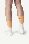 Devold Endurance Merino Sock, kolor: Sunrise - prezentacja na modelu