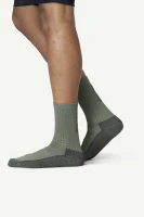 Devold Adventure Merino Medium Sock, kolor: Fog - prezentacja na modelu